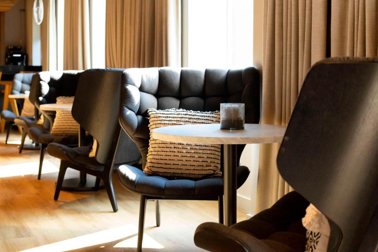 The Lloyd Stamford, Tapestry Collection By Hilton Hotel Bagian luar foto